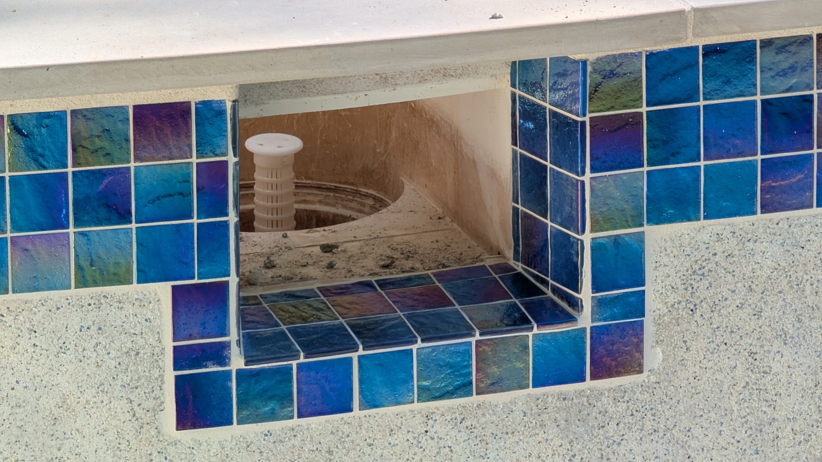 Pool Coping / Tiles (April 2025)